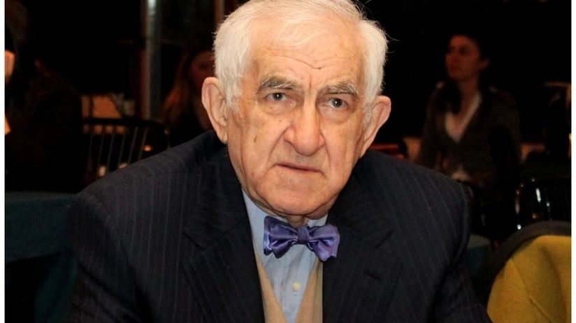 İlham Əliyev Tofiq Bakıxanovu ordenlə təltif edib