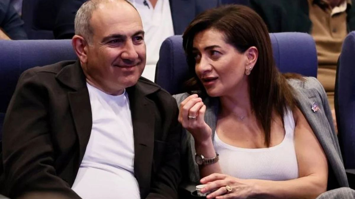 Nikol Paşinyan Anna Akopyan ilə münasibətlərinin pozulmasına dair açıqlama verib