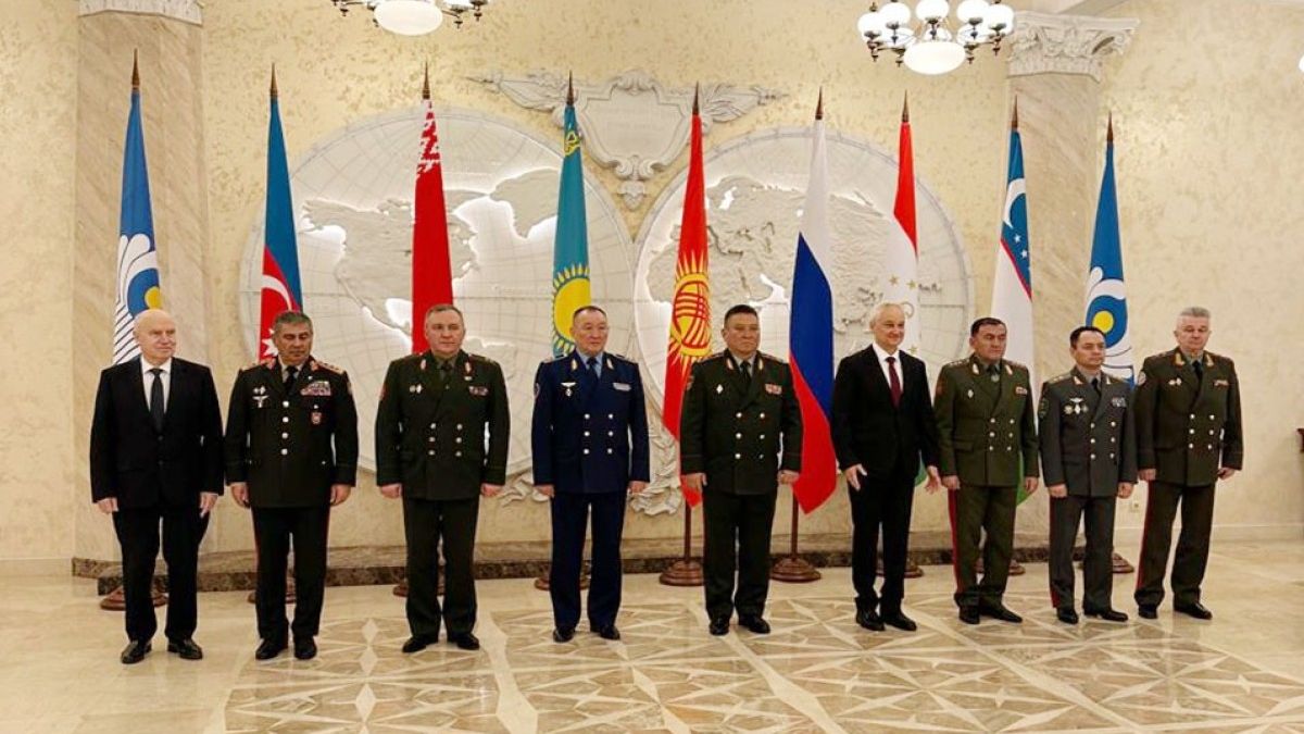 Zakir Həsənov MDB Müdafiə Nazirləri Şurasının növbəti iclasında iştirak edib 