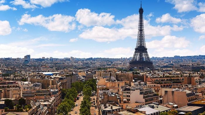  Parisdə sabahdan komendant saatı tətbiq olunacaq  